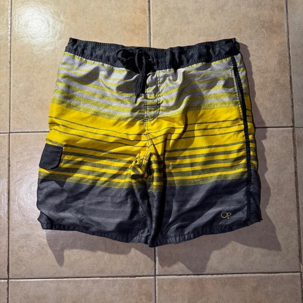 Vintage y2k OP ocean pacific Men's Size L Swimming trunks